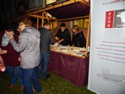 Rozsvícení vánočního stromu u MŠ